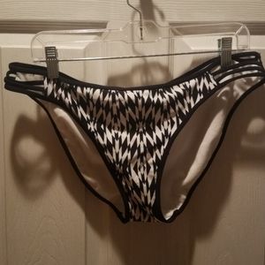 Hipster bikini bottoms